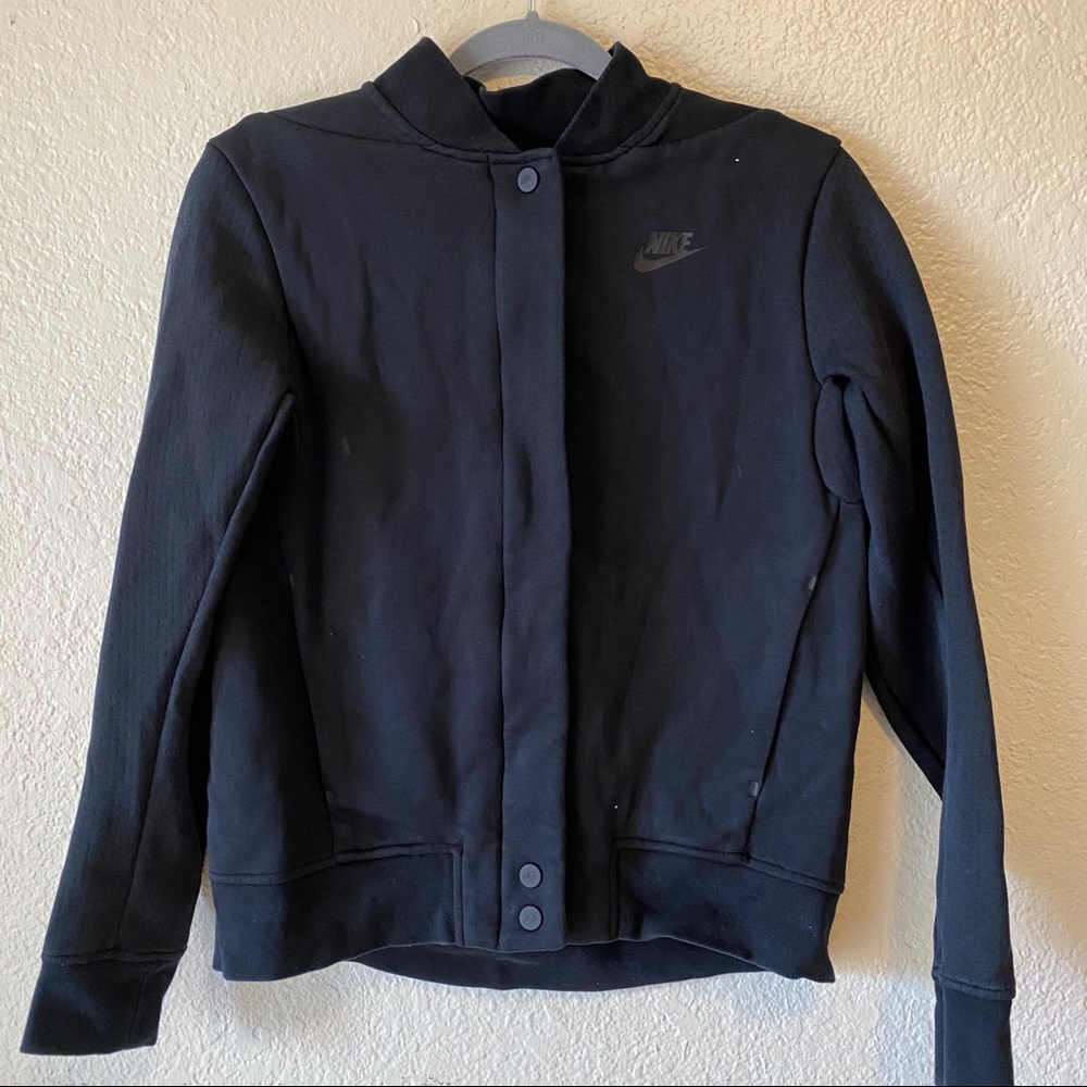 Nike sweatshirt / jacket